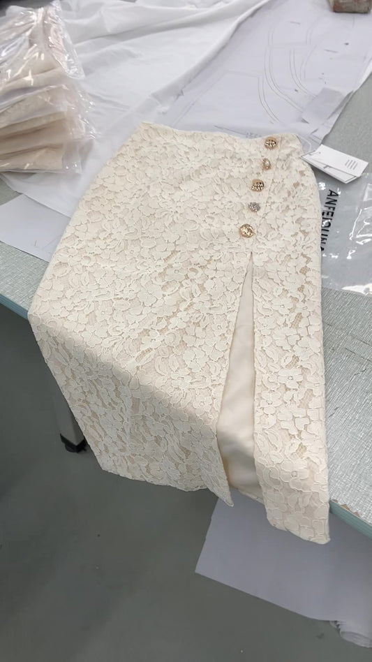 2025早春新款蕾丝半身裙女中长款高腰显瘦气质百搭包臀一步裙子