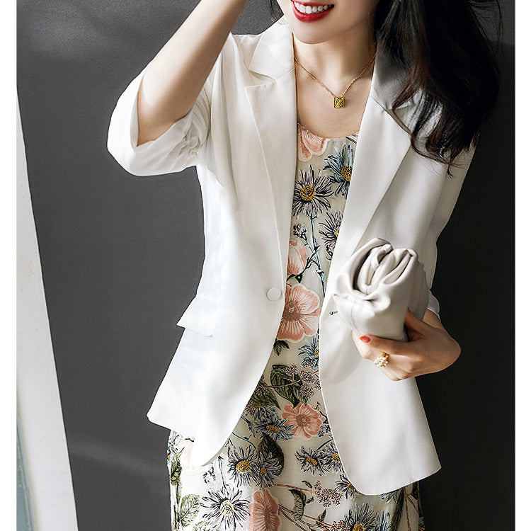 2025新款春夏季高端气质西装外套女胖mm显瘦上衣休闲西服大码女装